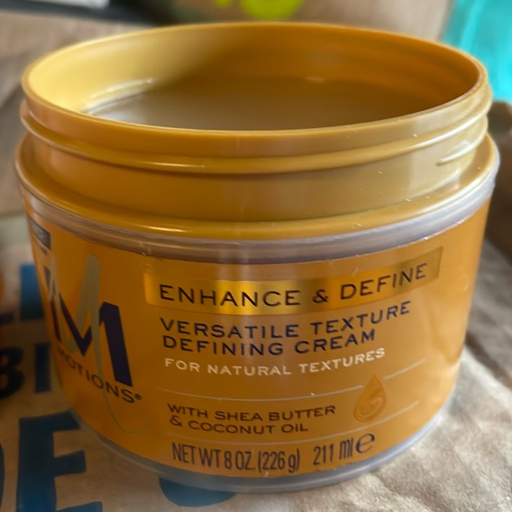 COPY - Motions 8 oz enhance texture defining cream for natural textures